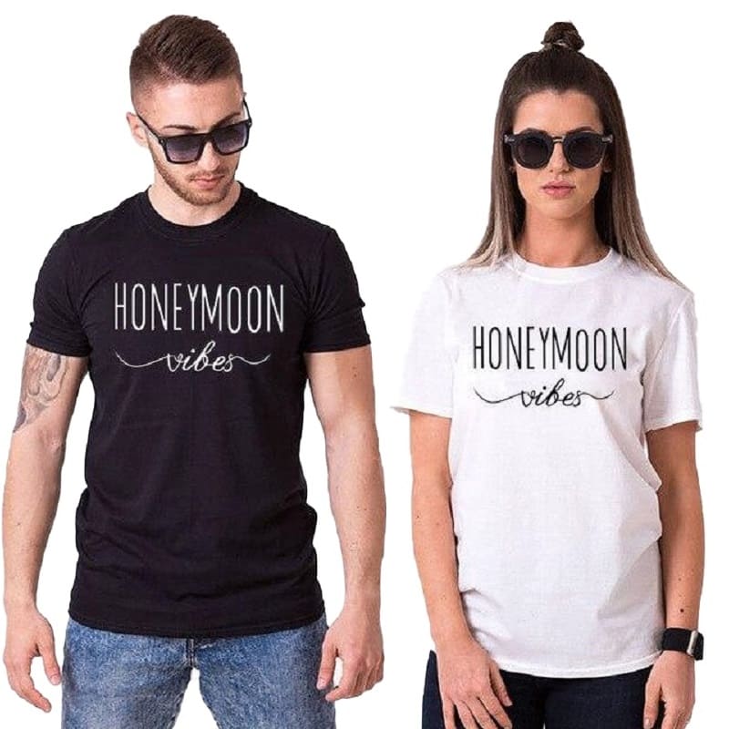 T Shirt Couple Moon Vibes